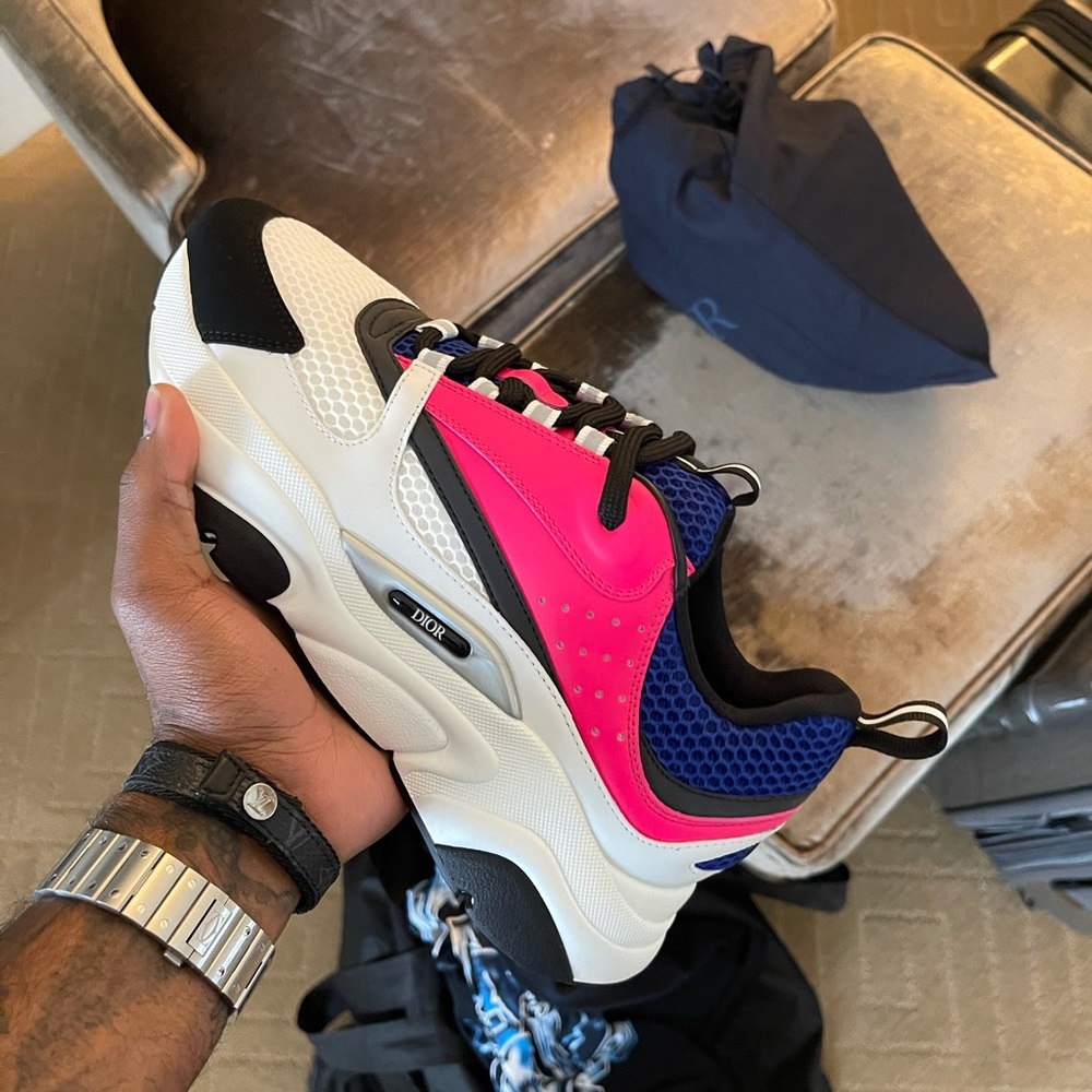 Dior Sneakers - Picture 1 of 1